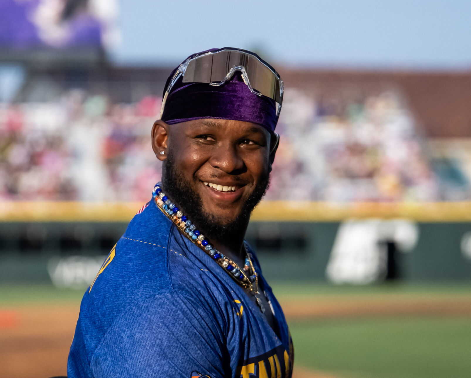 NO.bananatwo.081025_7126 MJ.JPG
